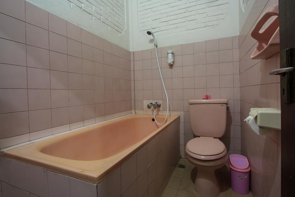 Rabasta Kuta Beach Inn المظهر الخارجي الصورة